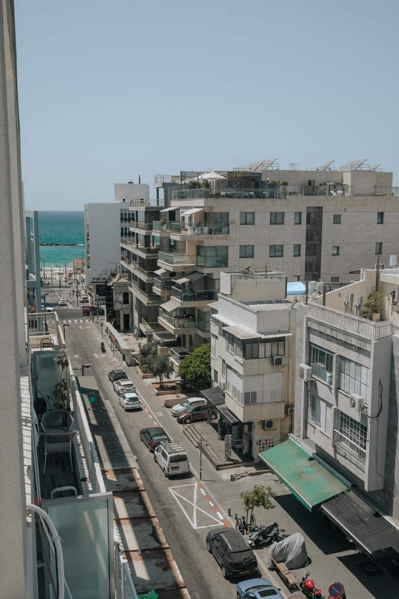 David Frishman - Sea View Penthouse Apartment *