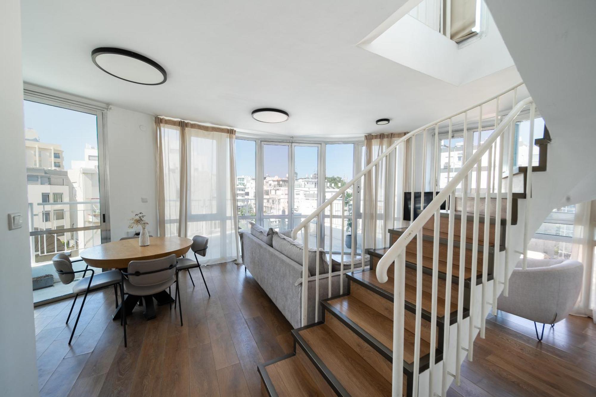 David Frishman - Sea View Penthouse Apartment *
