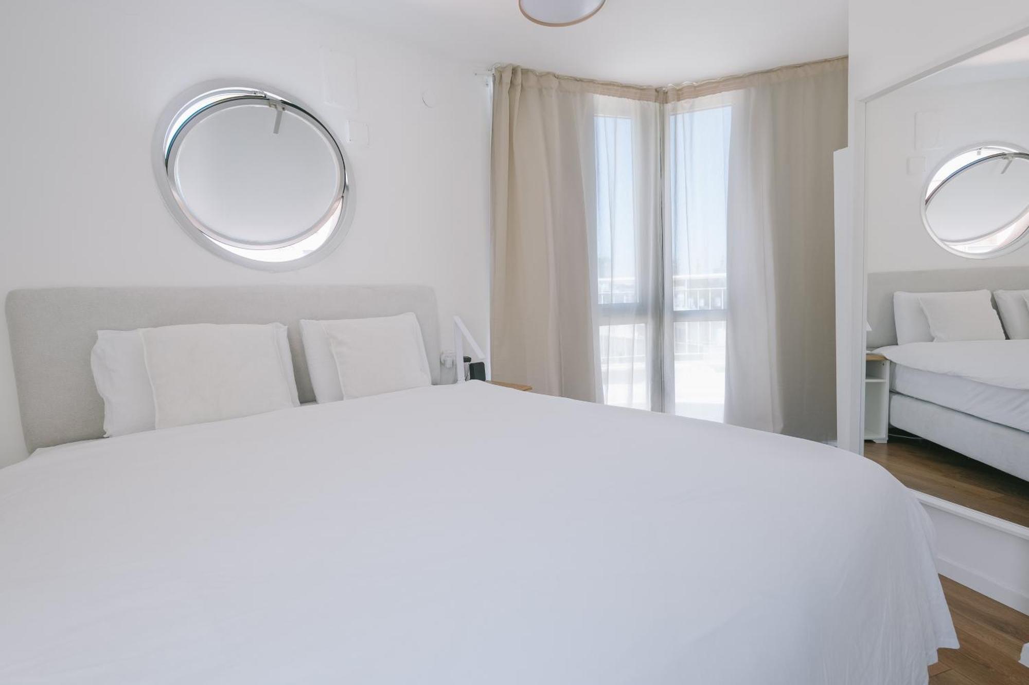 David Frishman - Sea View Penthouse Apartment *